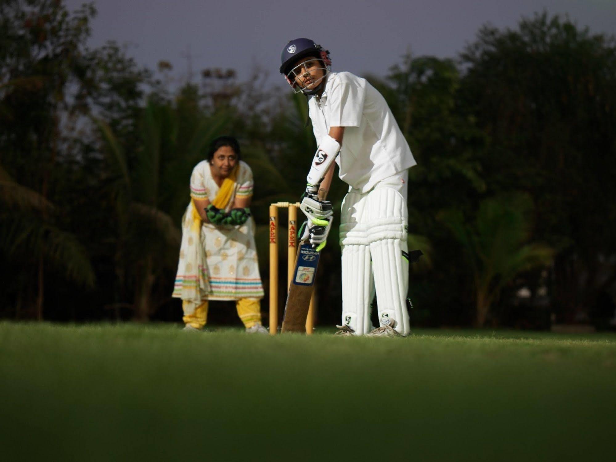 Palm Green Club Resort Jetalpur Buitenkant foto